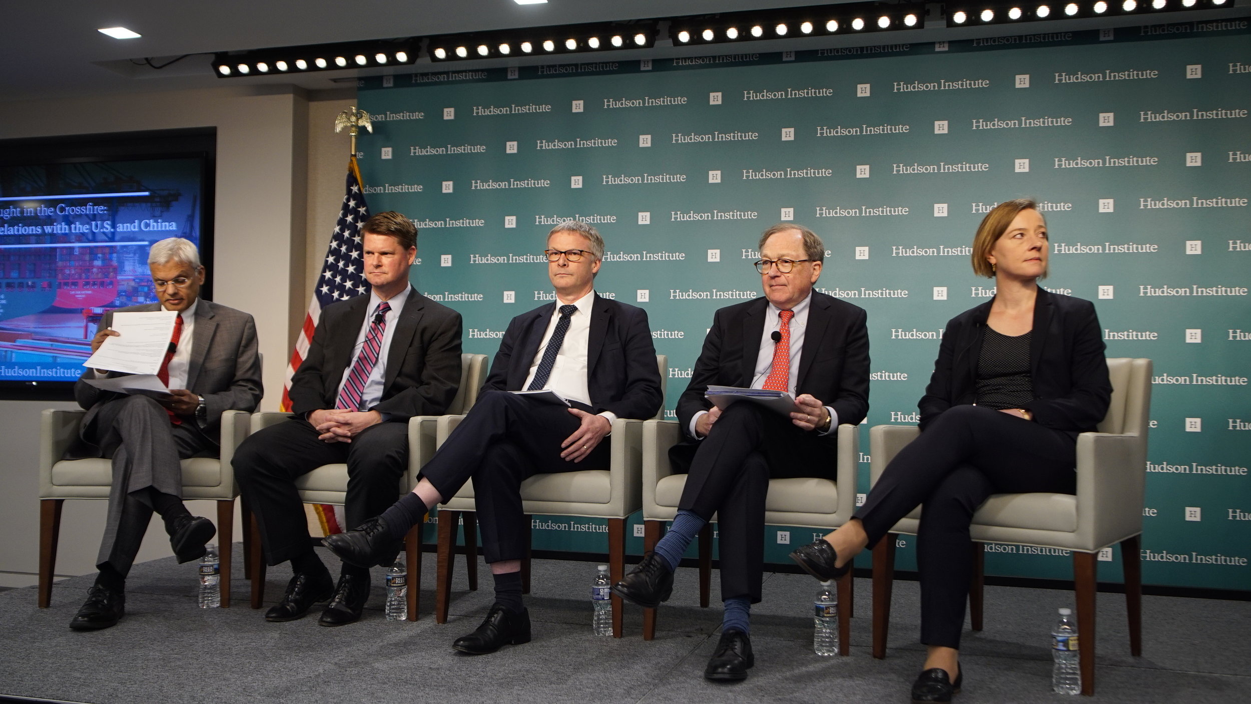 Caught in Crossfire Between US and China, EU Seeks Role