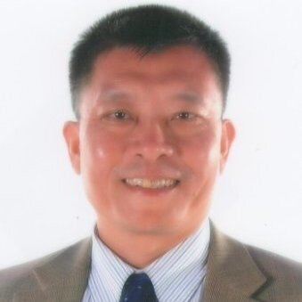 Yale Xiao’s profile photo at his LinkedIn page: https://www.linkedin.com/in/yalexiao/ 以下报导中联系人肖平的头像,来自他个人领英帐号