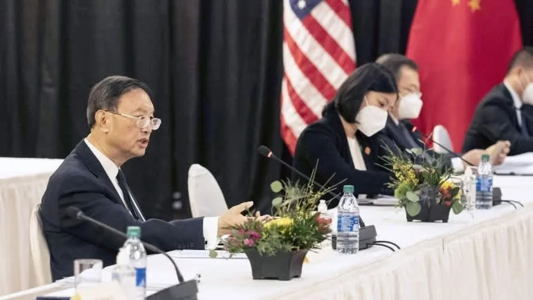 獨家震撼爆料：戰狼楊潔篪夫婦美國社安號均存造假嫌疑  妻女美國房屋信息查實  