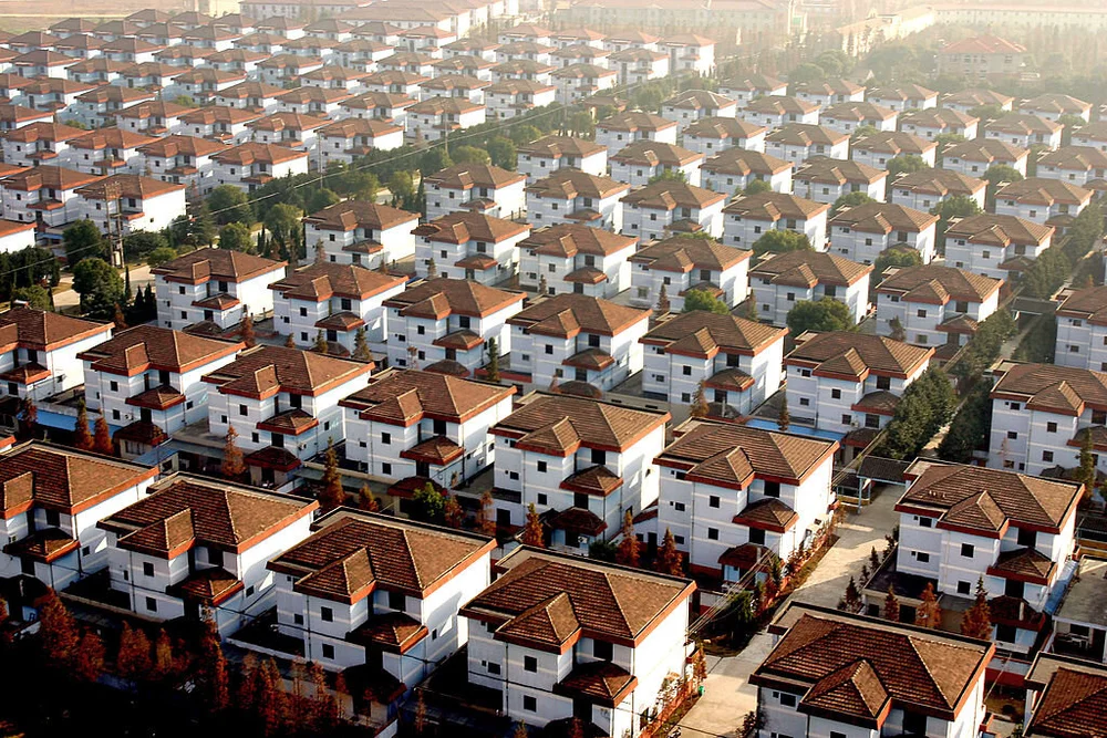 Huaxi village’s uniform style villas.