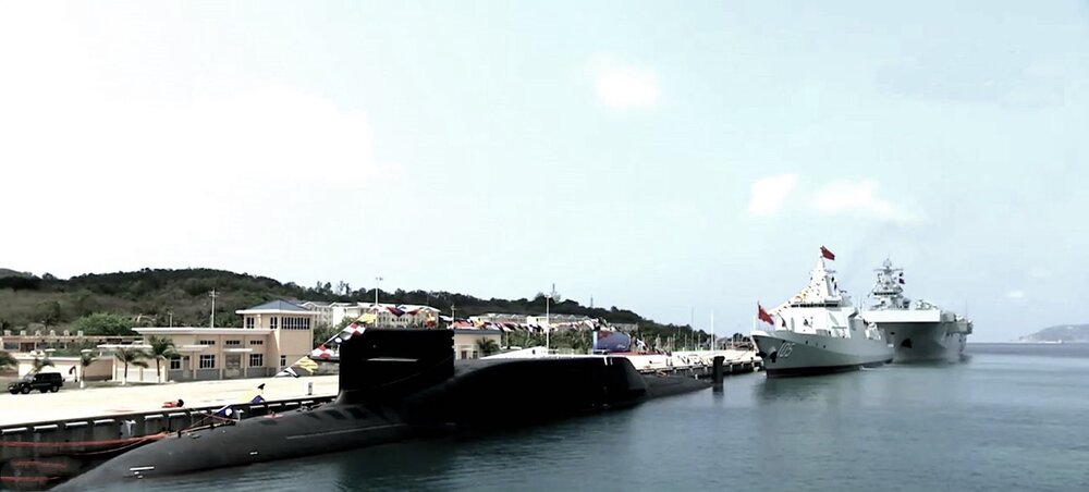 The Chinese regime recently unveiled three new warships to commemorate on April 23,  the 72nd anniversary of the founding of the Chinese Navy.