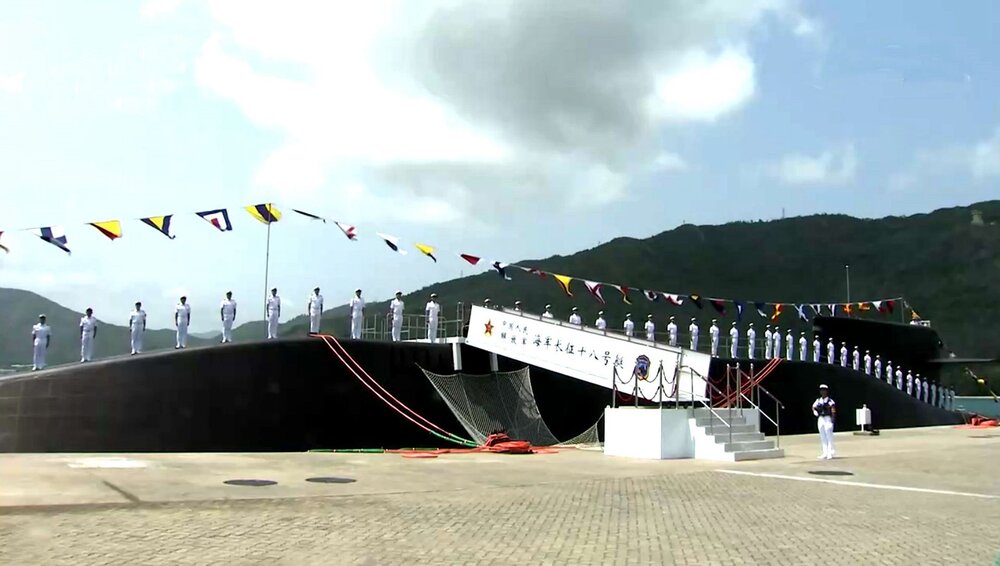 Changzheng-18, a ballistic missile submarine