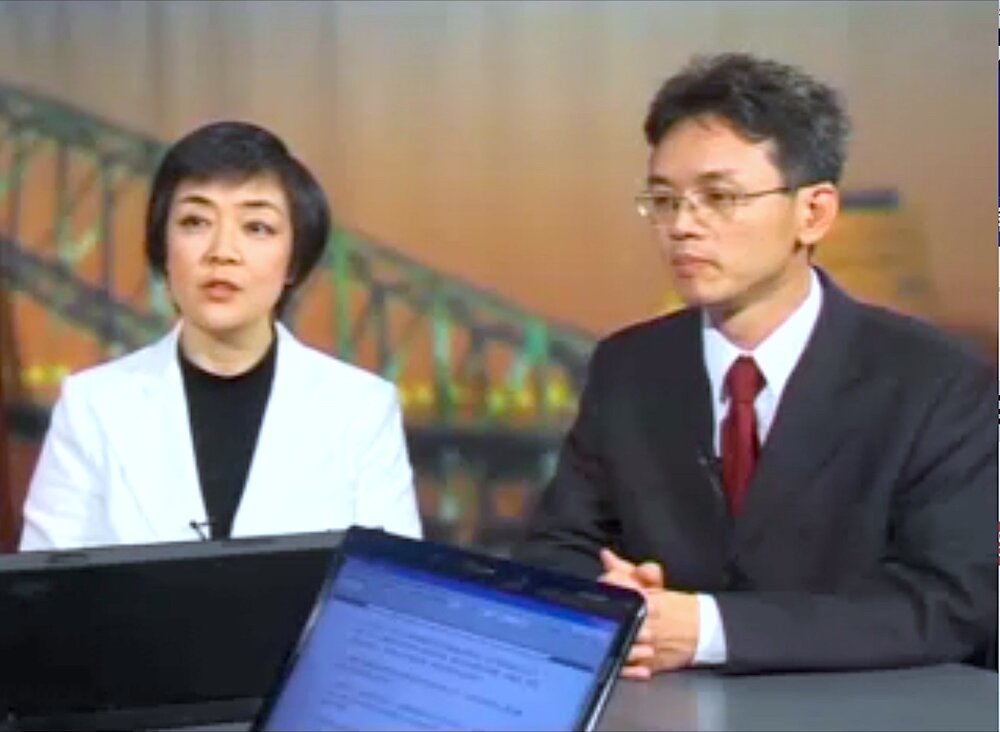 Chen Yonglin and Jennifer Zeng at  NTDTV’s talk show in 2008.