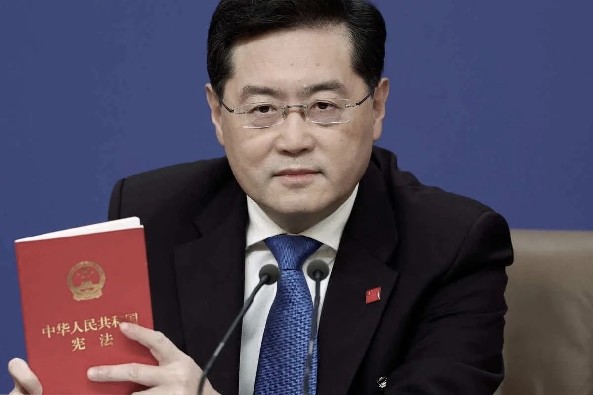 POLITICS & SECURITYThe Qin Gang Saga: Under Xi Jinping, the Way Up Is the Way Down, Too