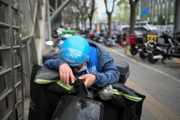 China’s “Flexible Employment” Nears 300 Million: CCP Statistical Sleight of Hand Masks a Jobs Crisis