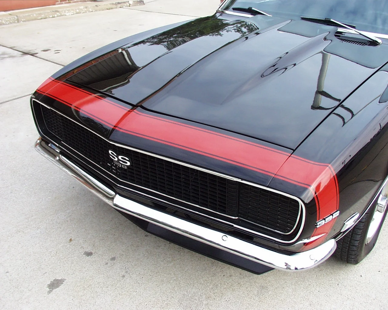 camaro-stripe.jpg