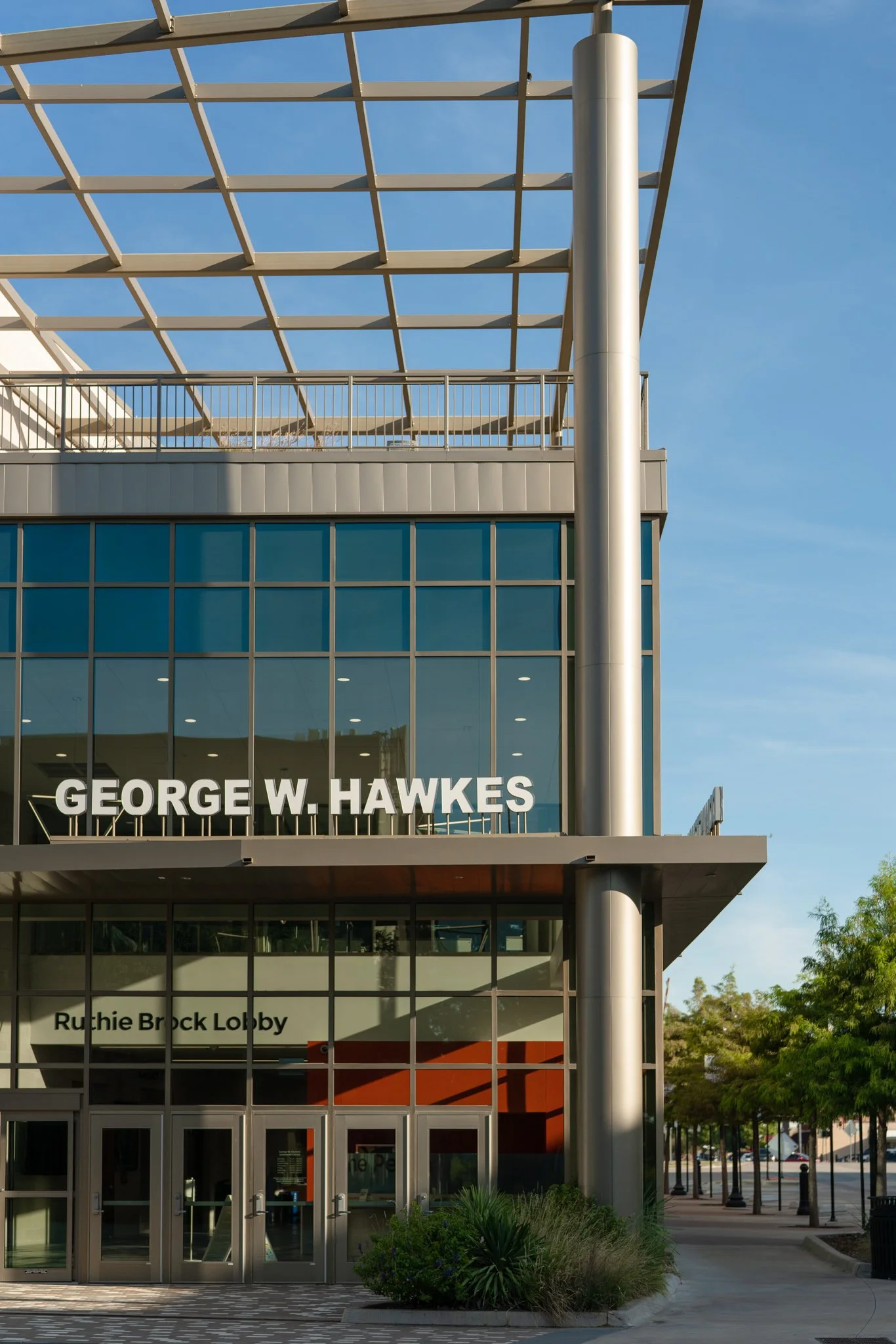 Arlington Public Library — MENARY STUDIO Architecture Photography Dallas