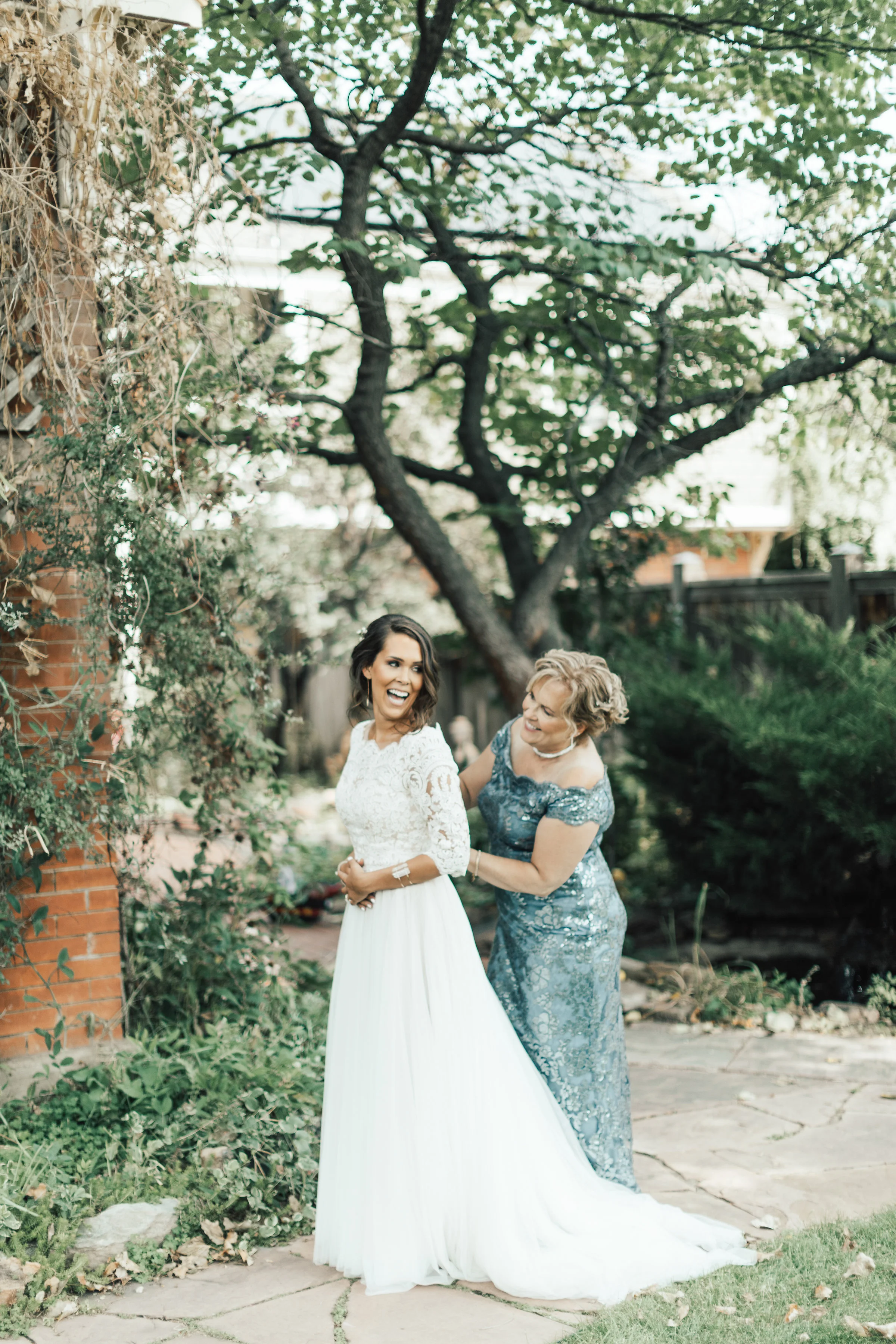 SaraBrentWedding-9.jpg