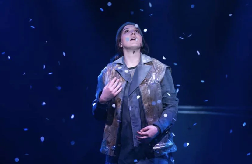 Lexi Pickett as The Pilot