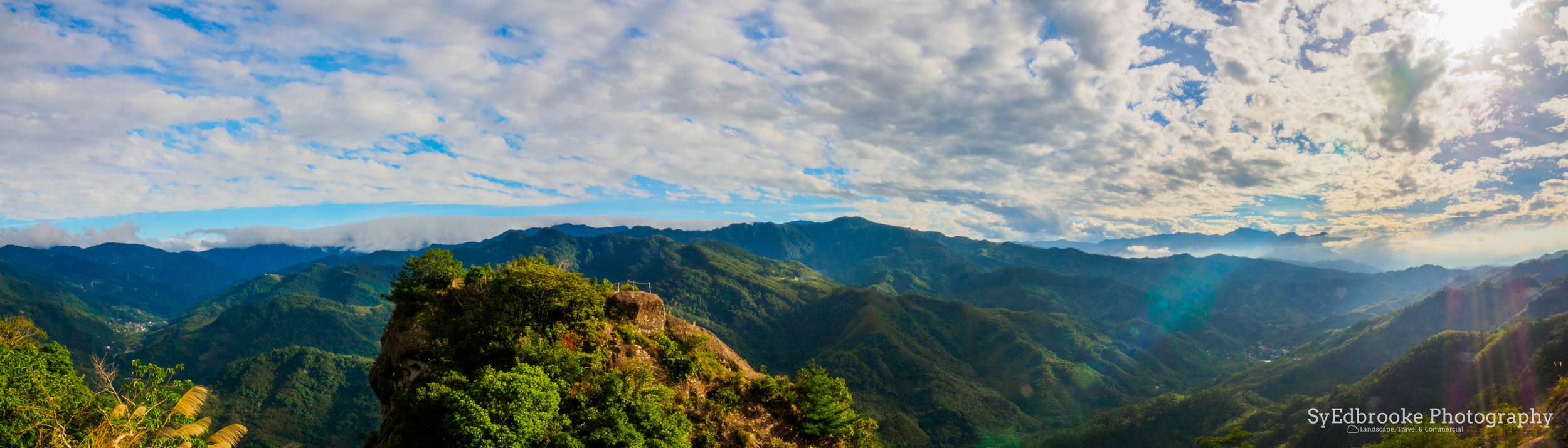  A view of the mini secondary peak right from the main ridge. f22, ISO 500, 1/80, 24mm 