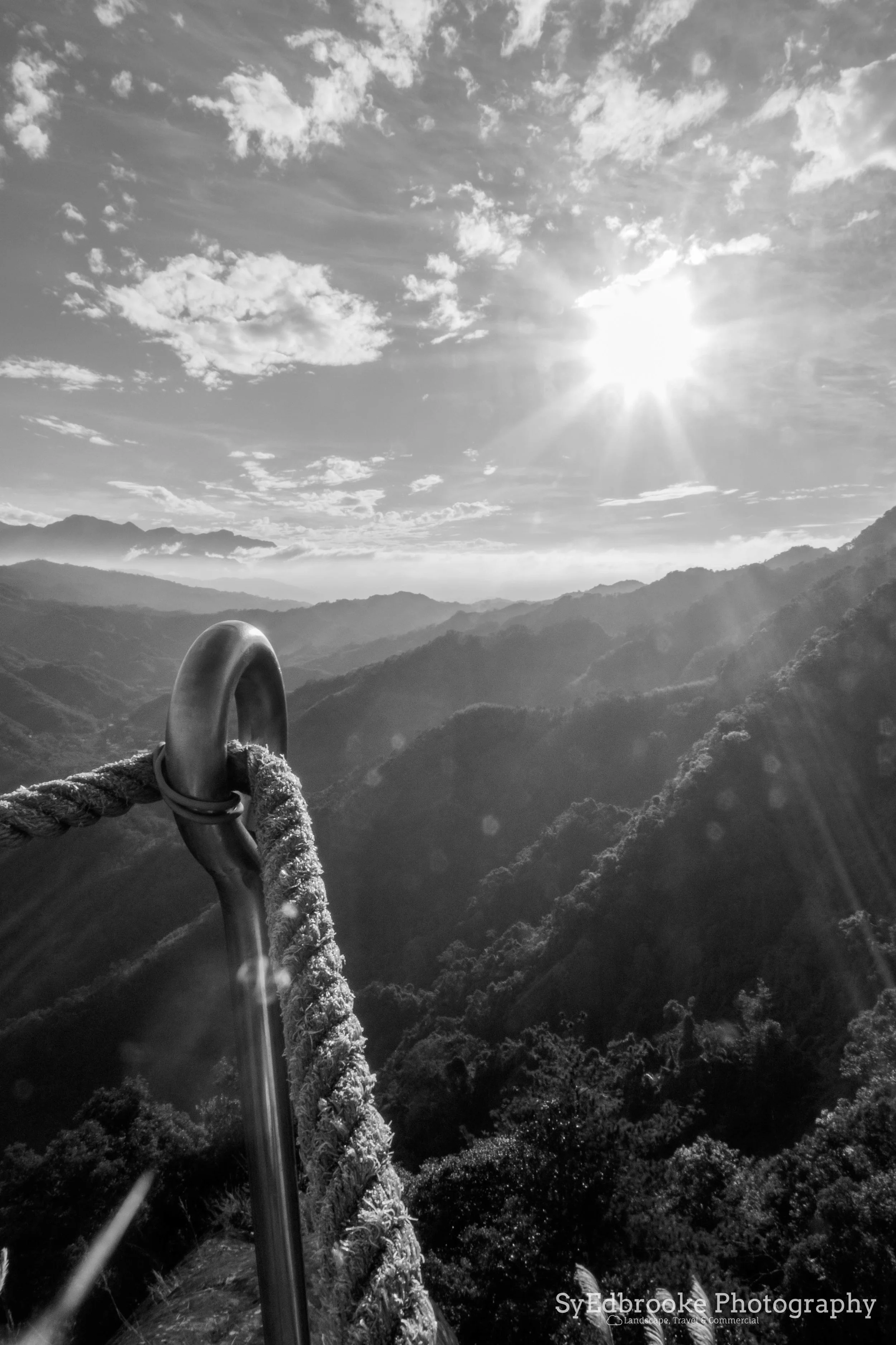 Hold on tight! f22, ISO 500, 1/60, 24mm