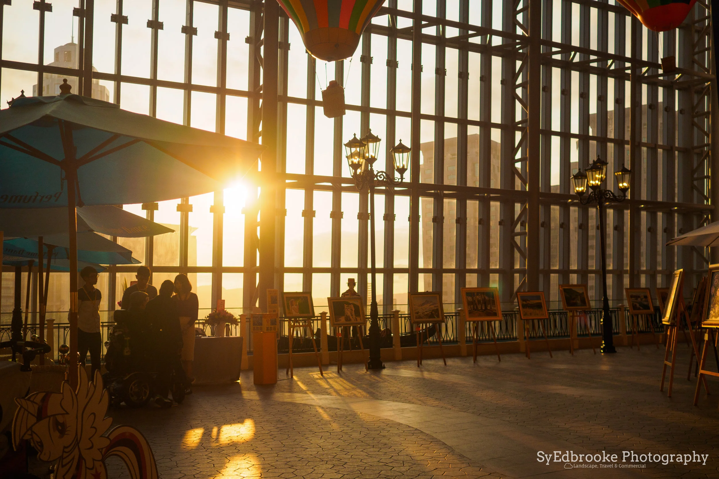 Sunset sniper. f2, ISO 200, 1/2500, 35mm
