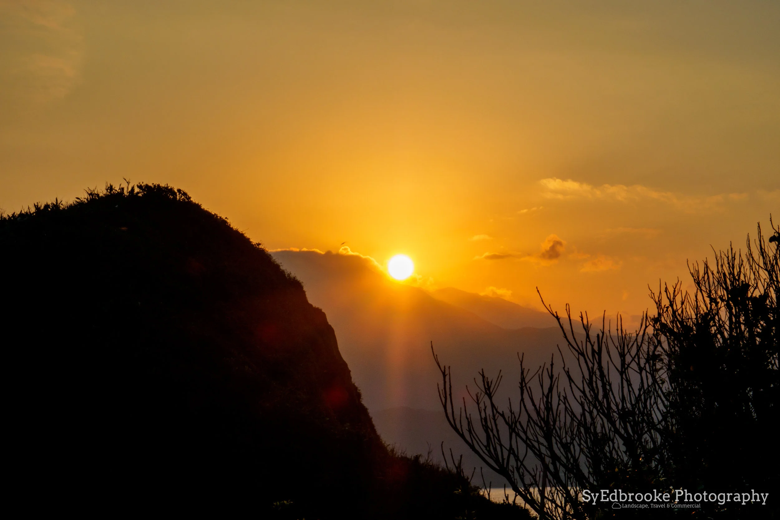 Summer sunsets. f22, ISO 200, 1/60, 50mm