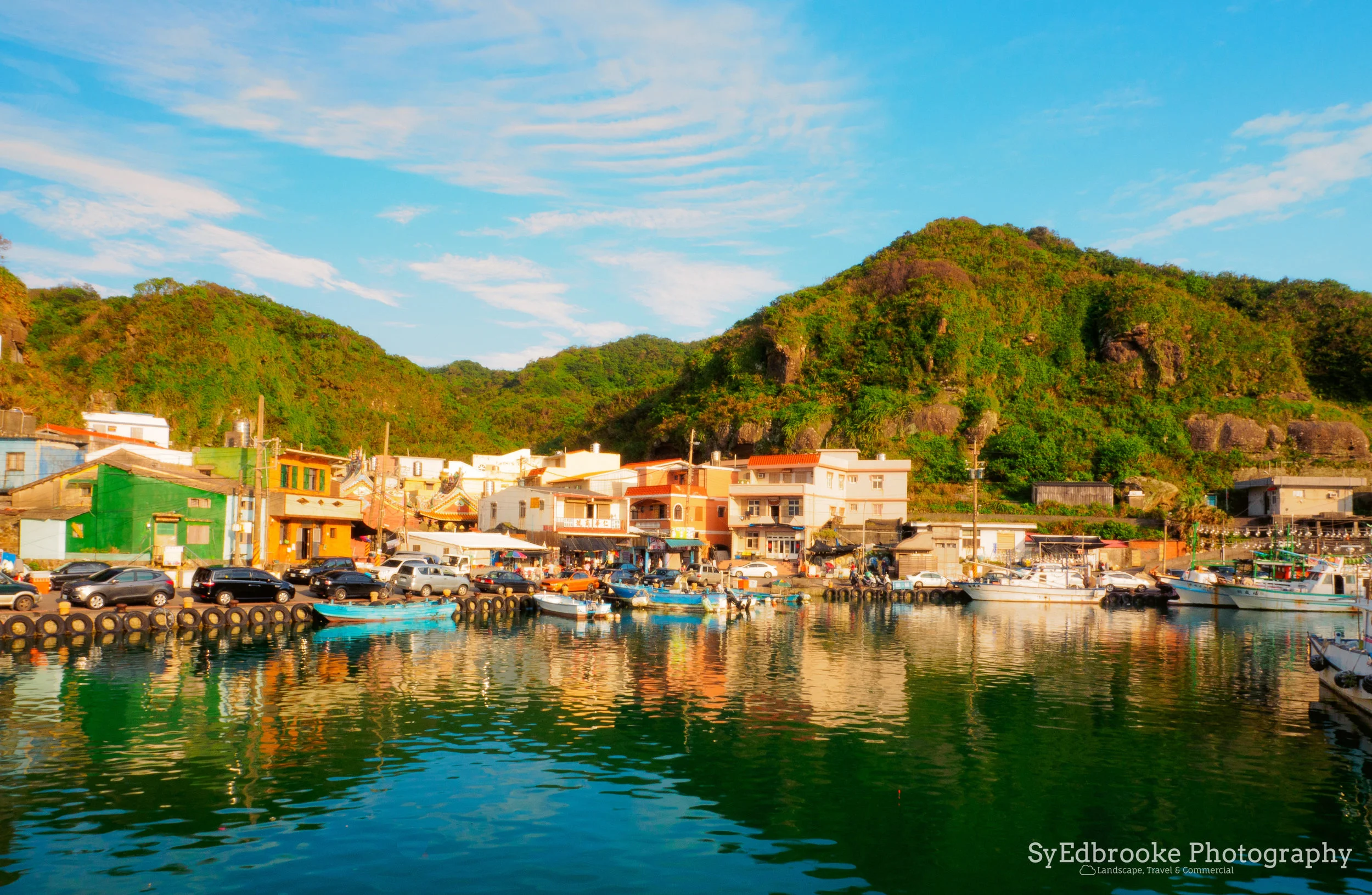 Sunset light at Bitou. f22, ISO 200, 1/15, 24mm