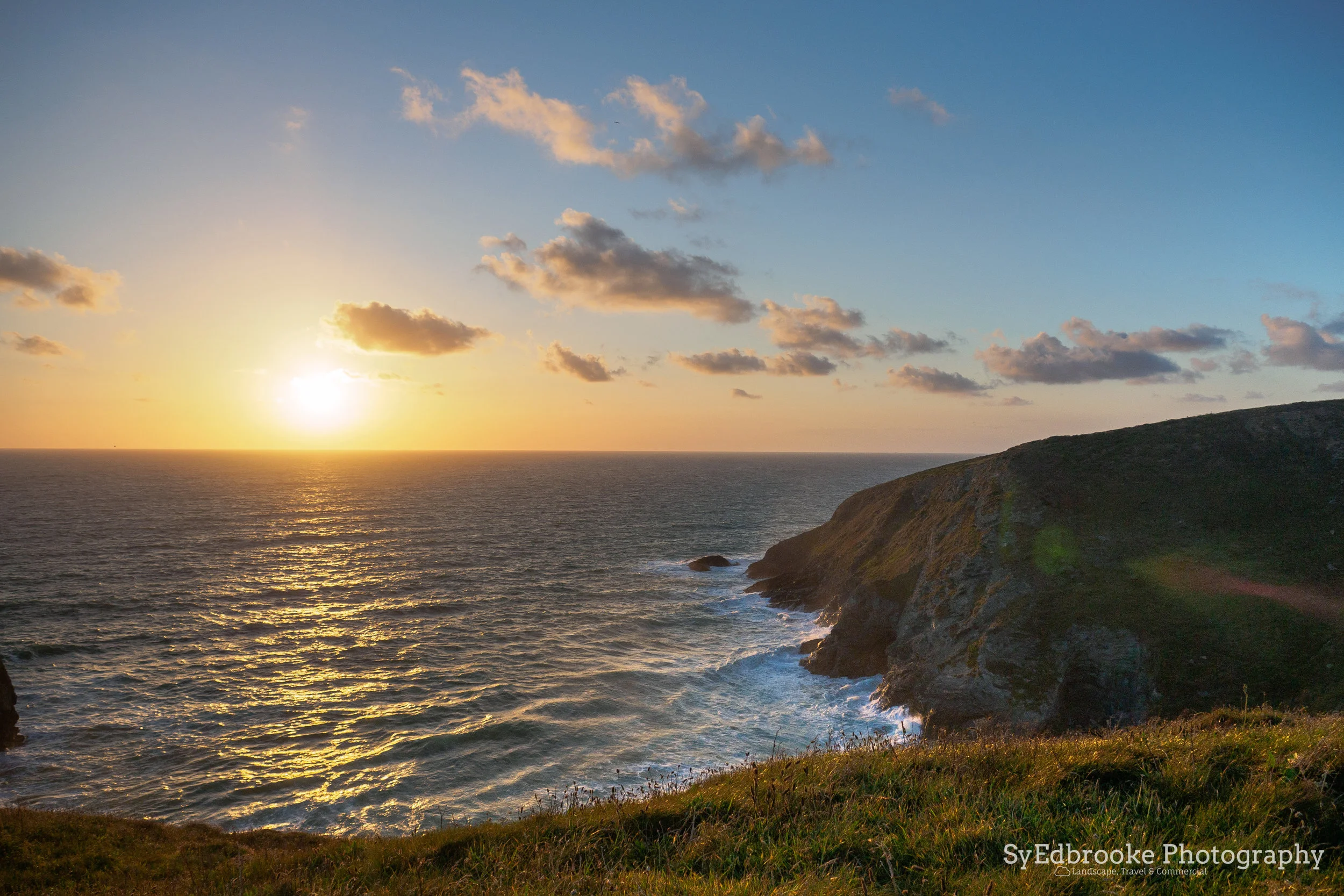 The small cove on the coastal walk. f3.5, ISO 200, 1/800, 24mm