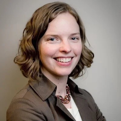 Martinsen%2C+Kristi+Headshot.jpg