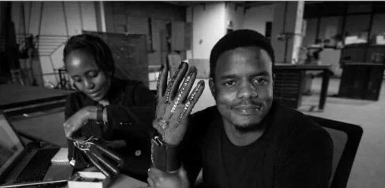 SIGN LANGUAGE GLOVE