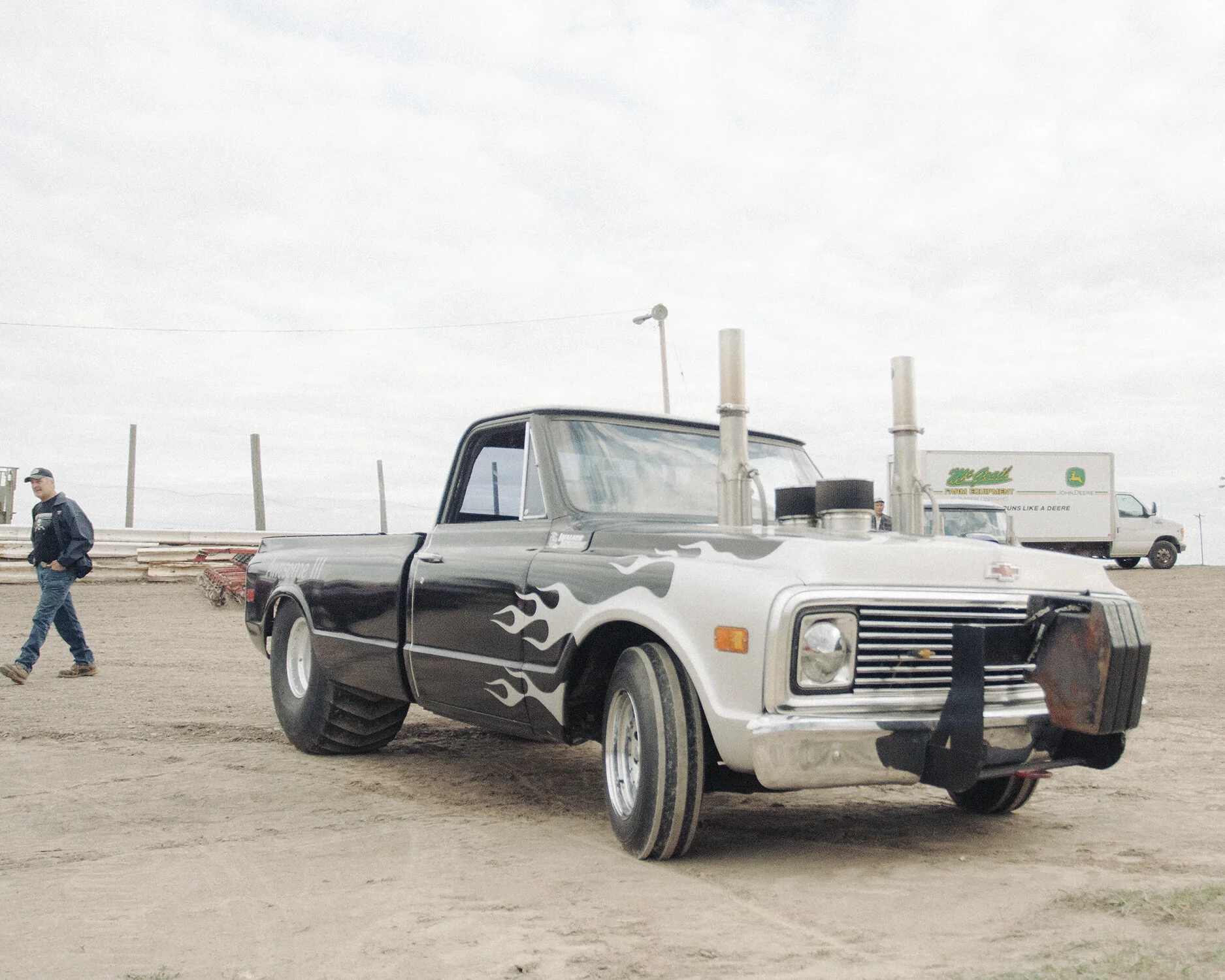 MC-TractorPull-08.jpg