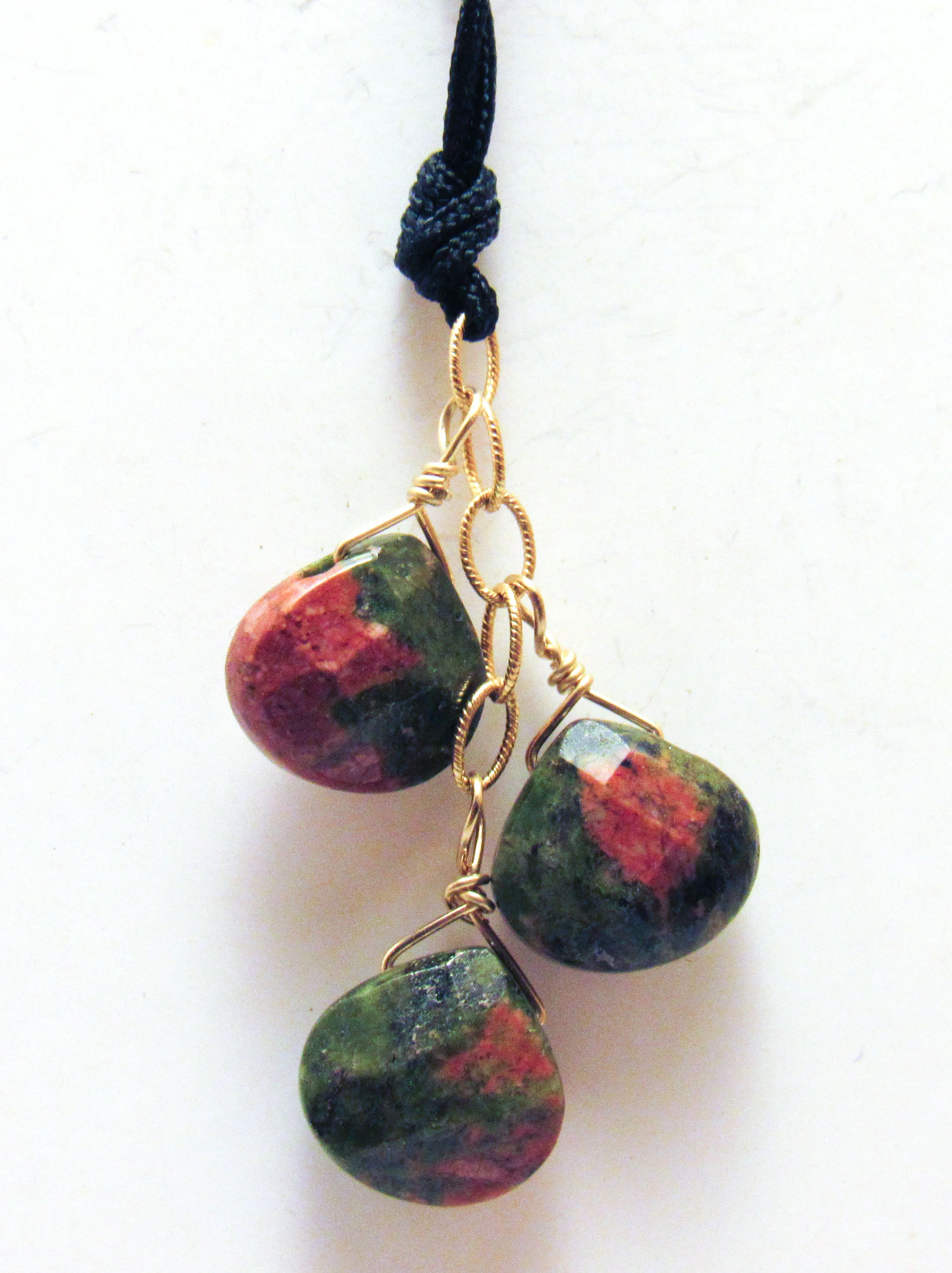 Unakite Cluster on Cord