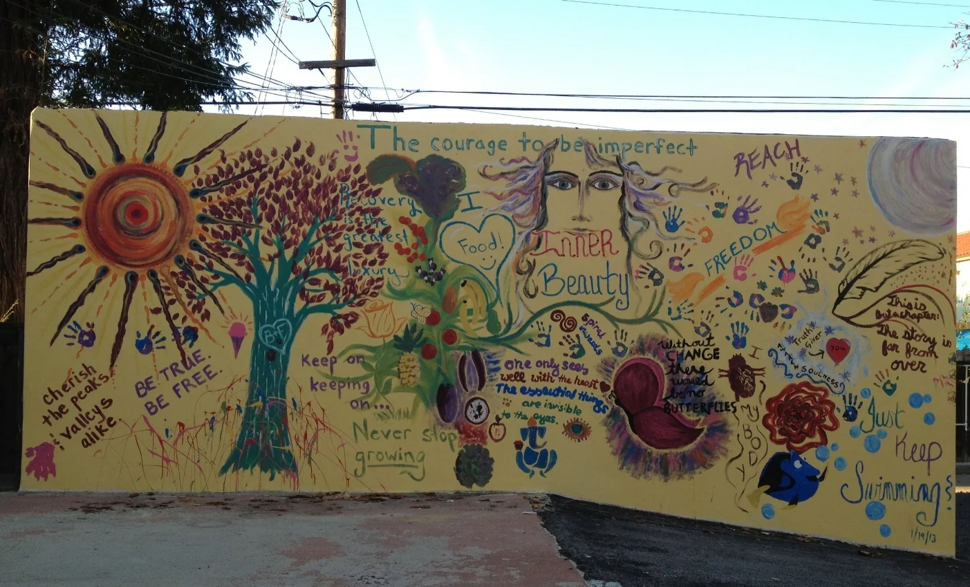 Mural1.jpg