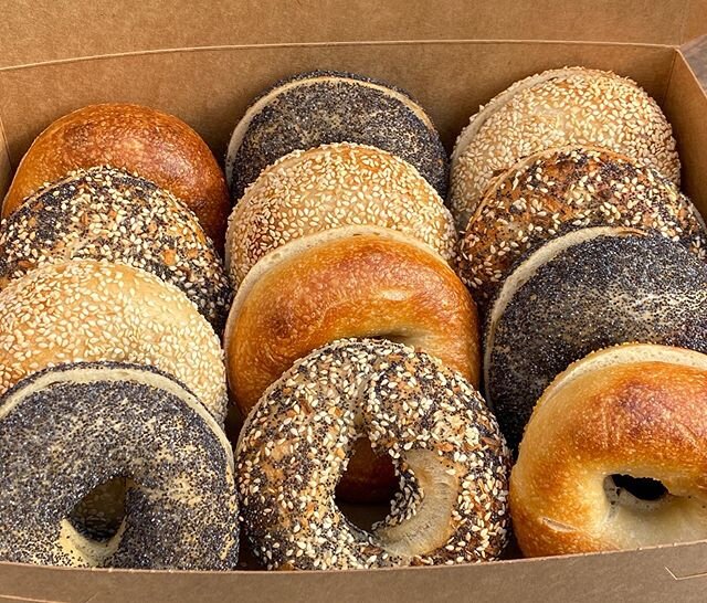 Good morning! Here&rsquo;s a box of #bagels to brighten up your Saturday morning scroll on the &lsquo;gram. Have a great day 😘 #comingsoon #wepromise #🥯