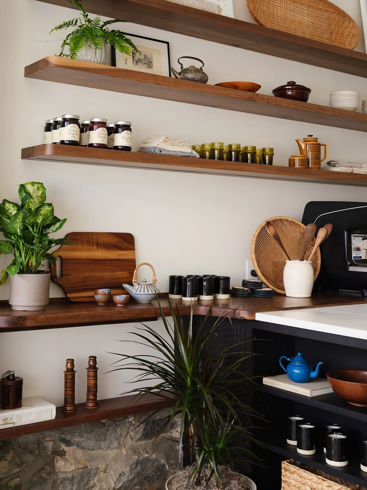 Laura Hodges 704 Studio0029.jpg