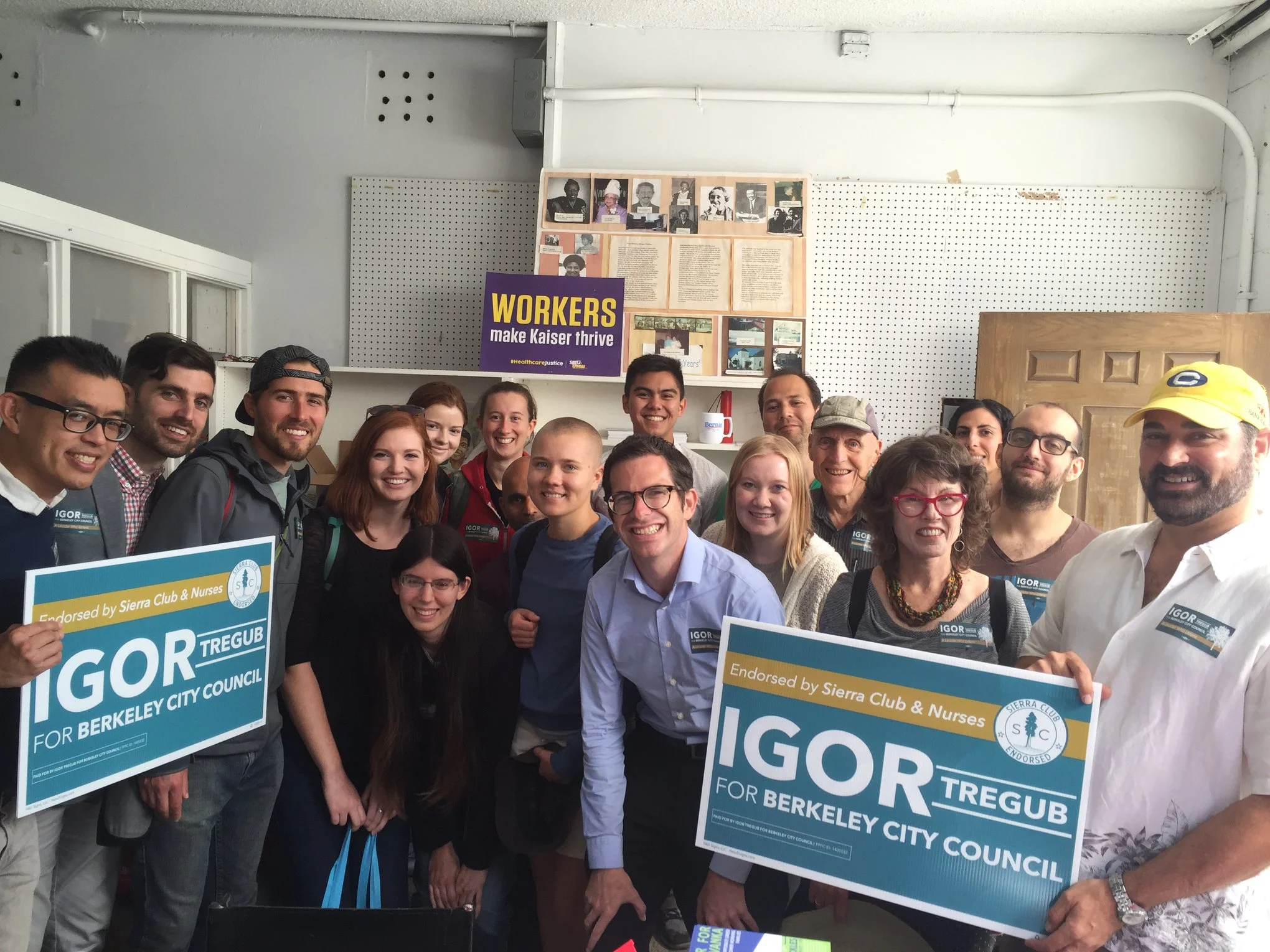 Compassionate Bay volunteers canvassing for Igor Tregub October 8, 2018
