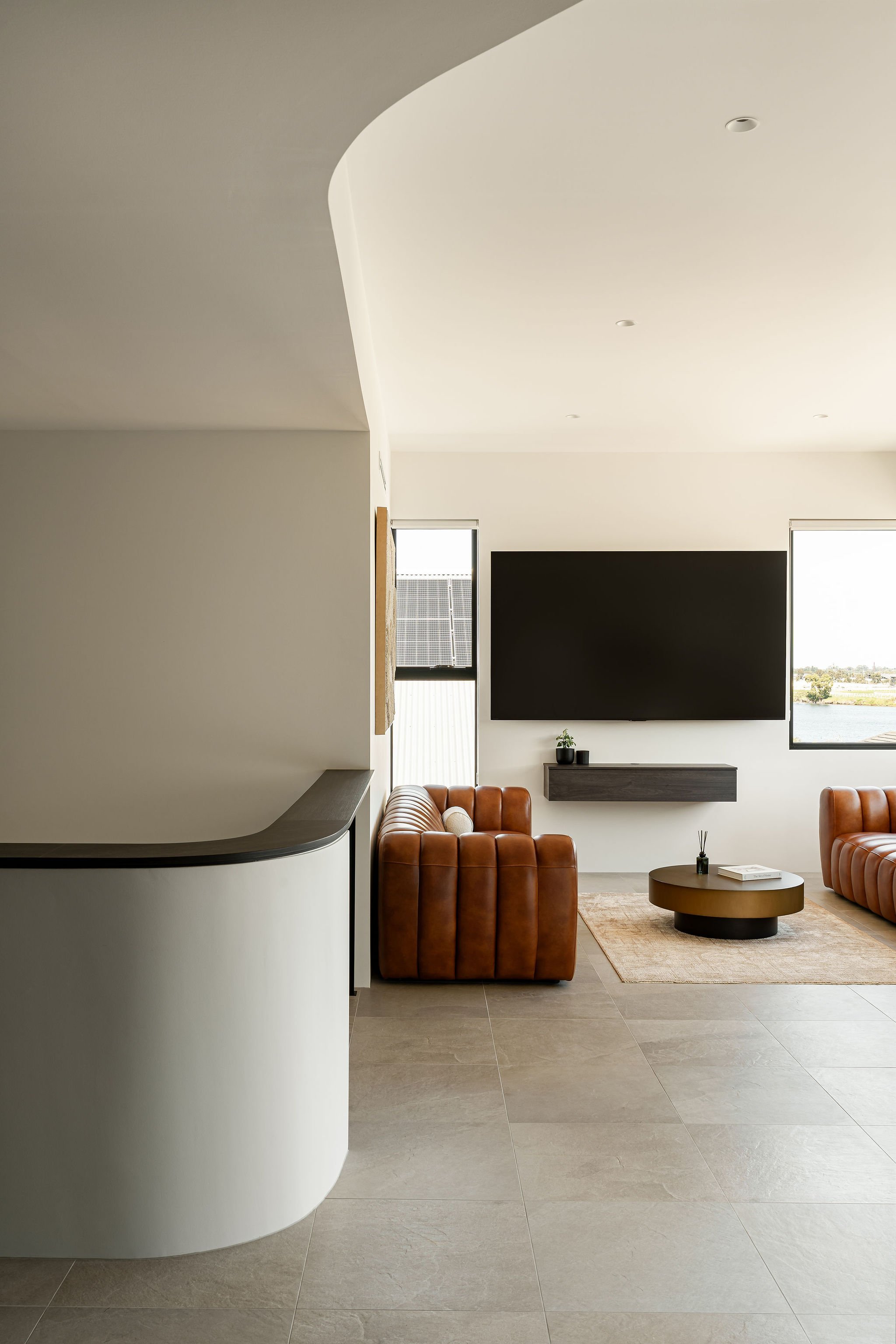 Casa Riviera_curves.jpg