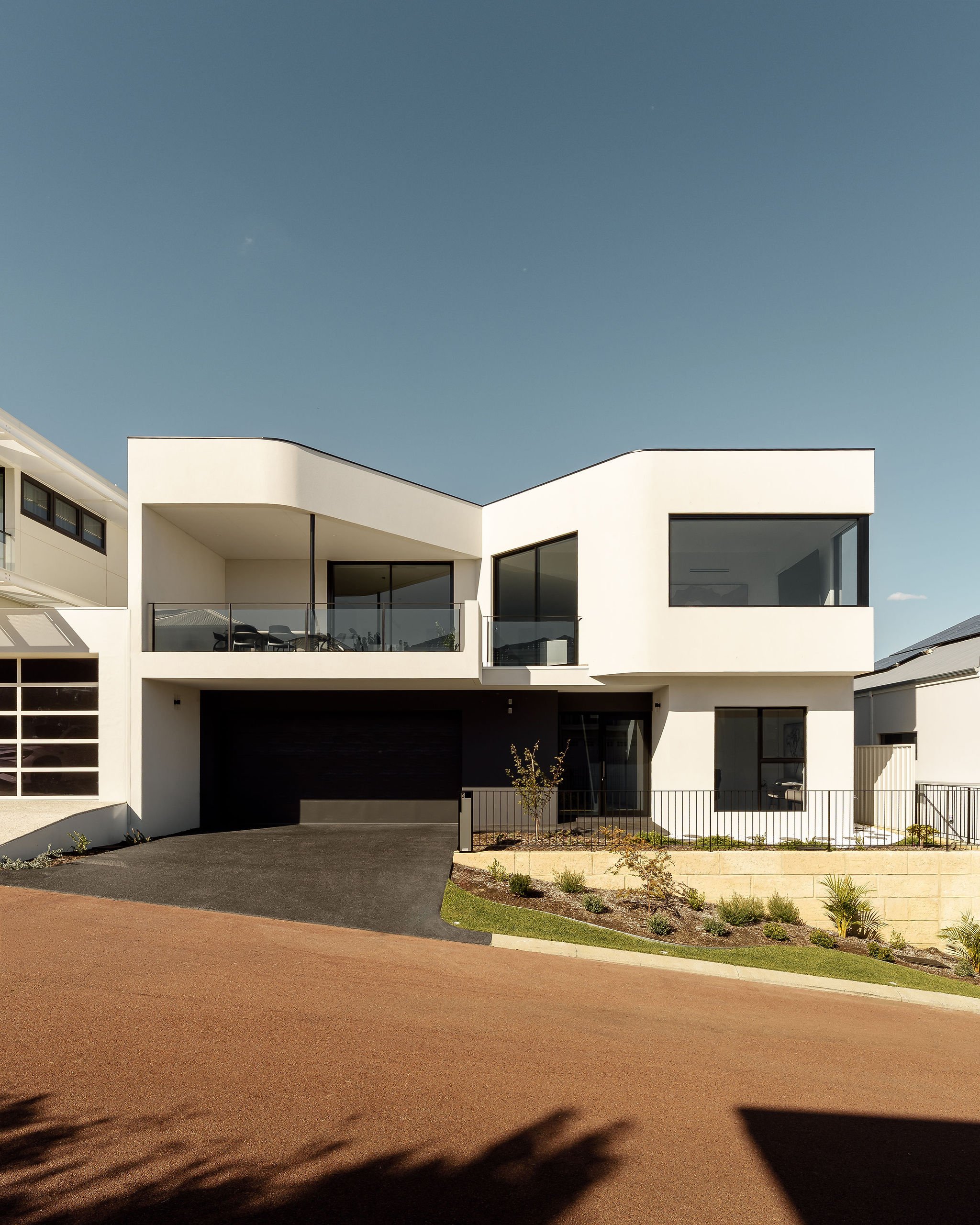 Casa Riviera_front_P.jpg