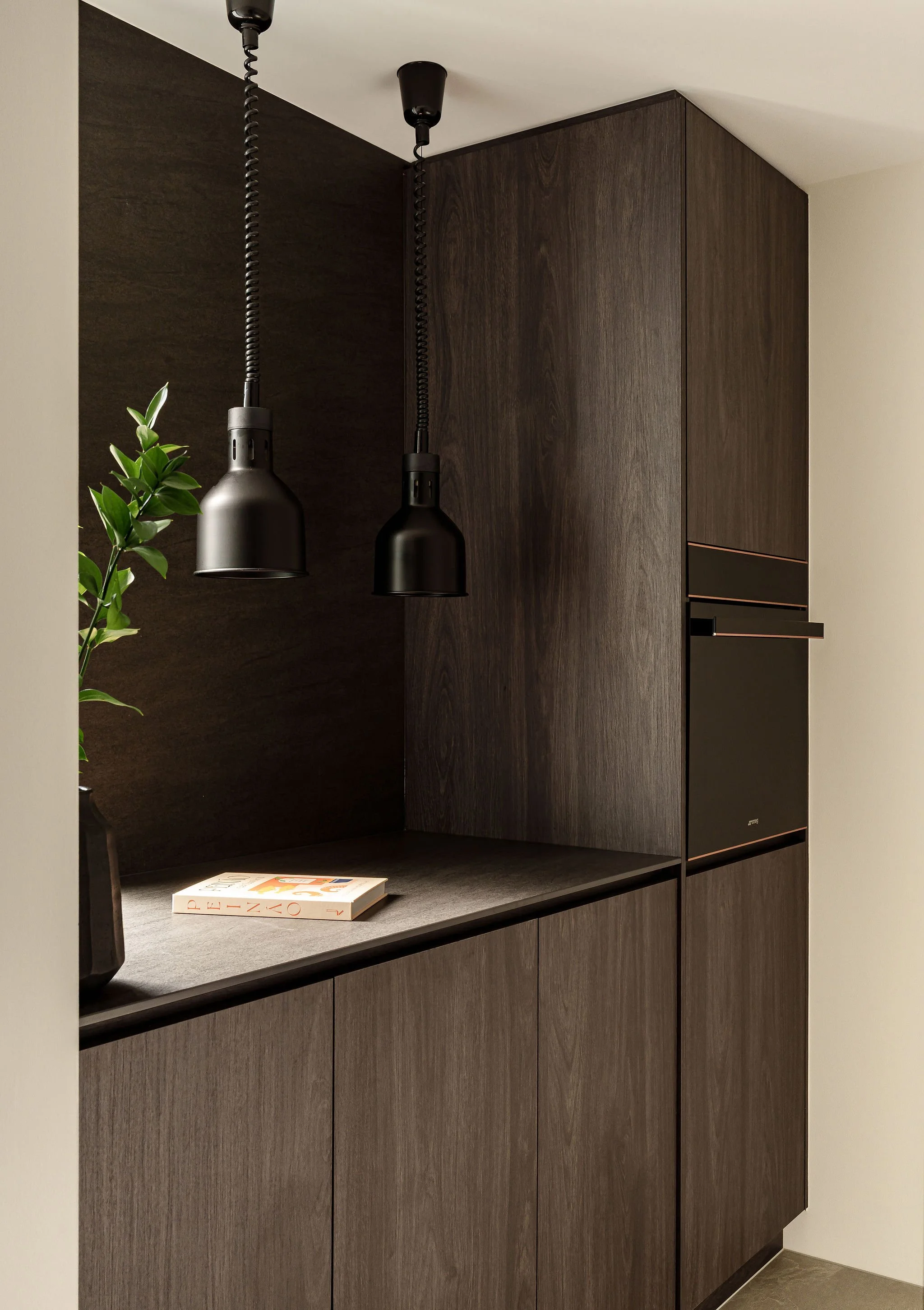 Casa Riviera_Kitchen_03_scullery.jpg