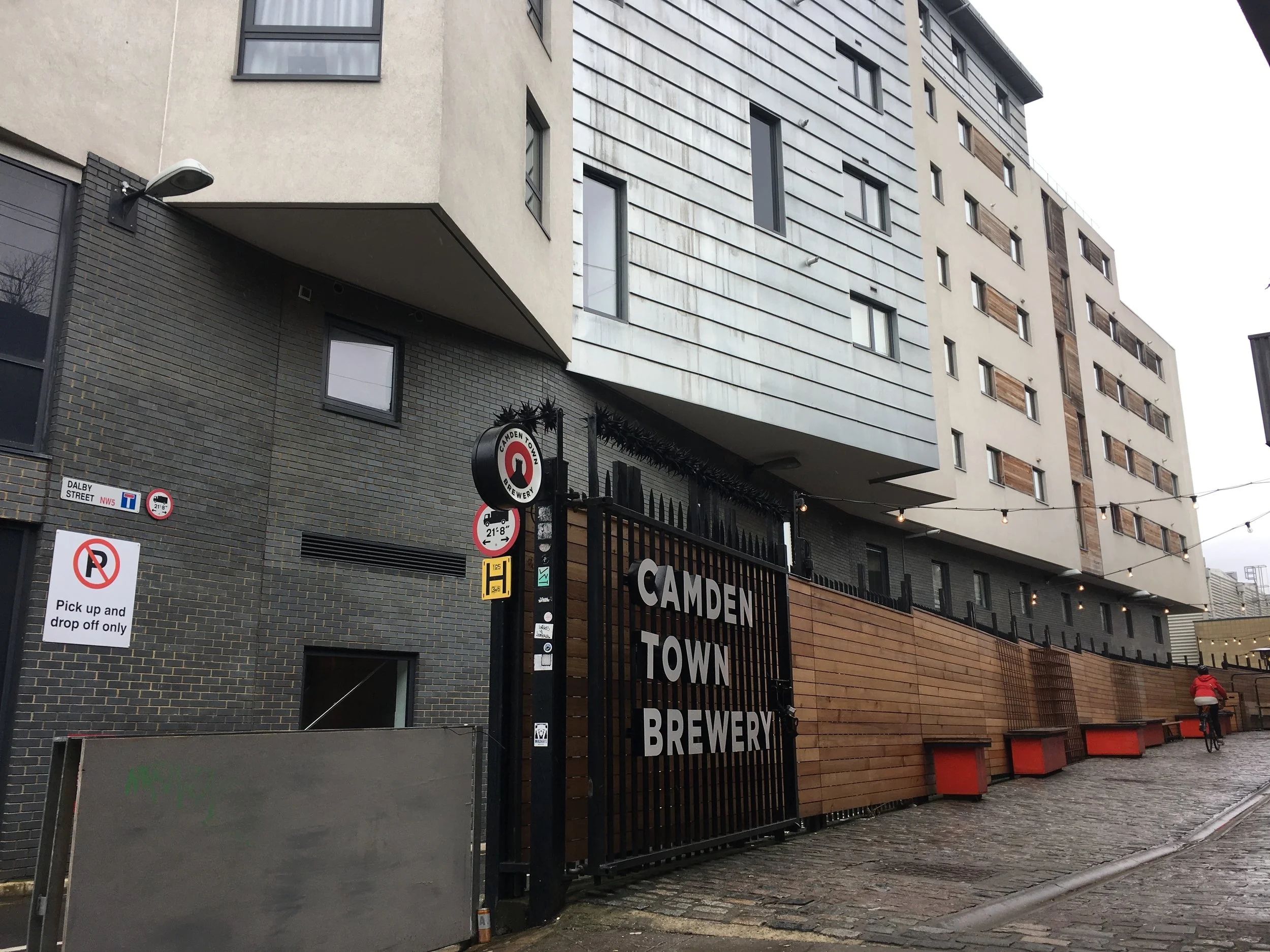 Agent of Change - A neighbourly policy for the mixed-use 24/7 city