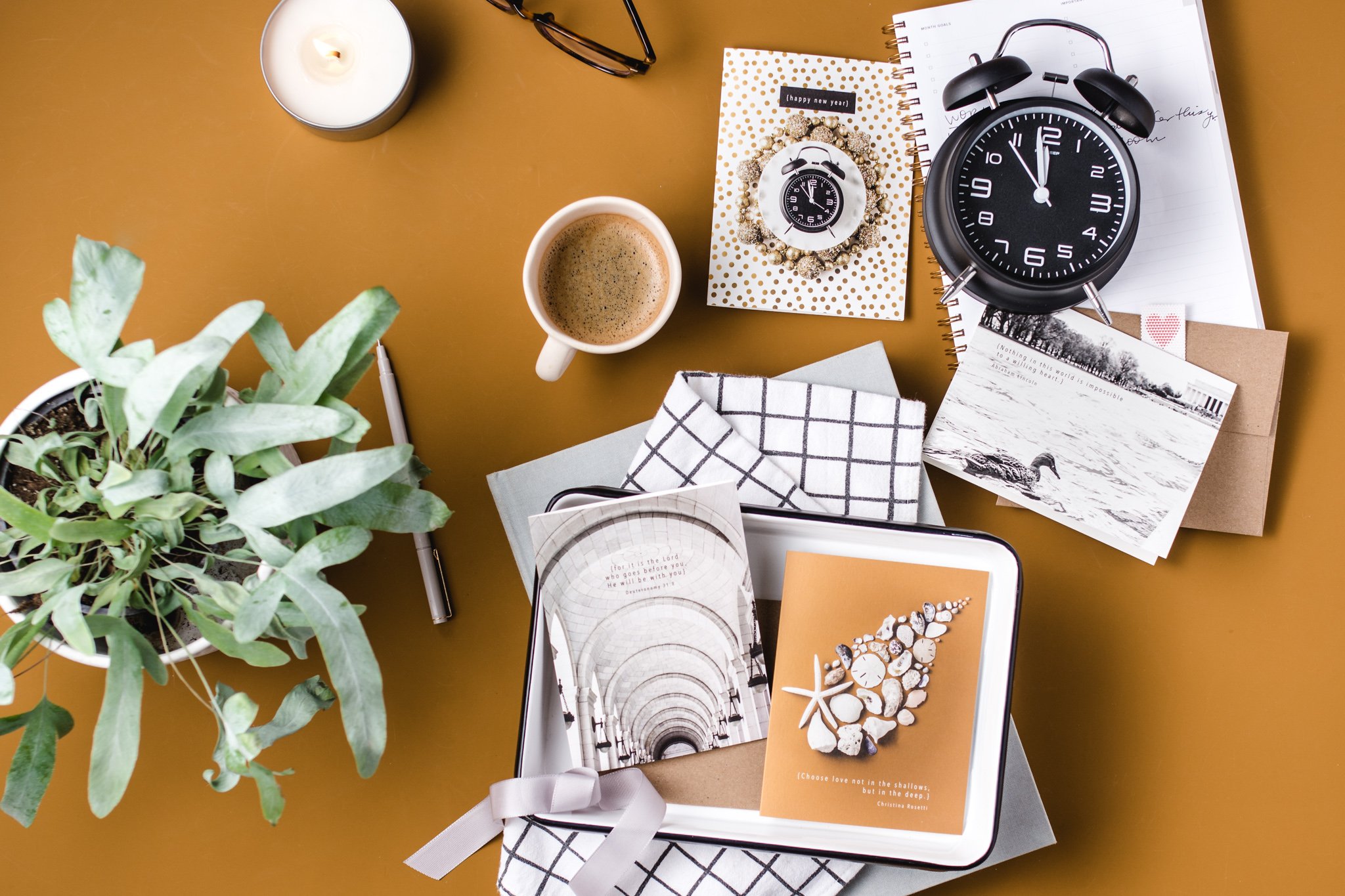 Artful Visual Content