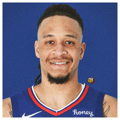 Player Card: "Clips"