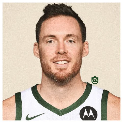 Pat Connaughton
