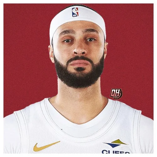 Larry Nance Jr.