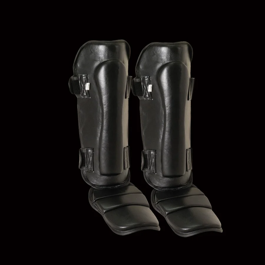 D_Leathershin.jpg