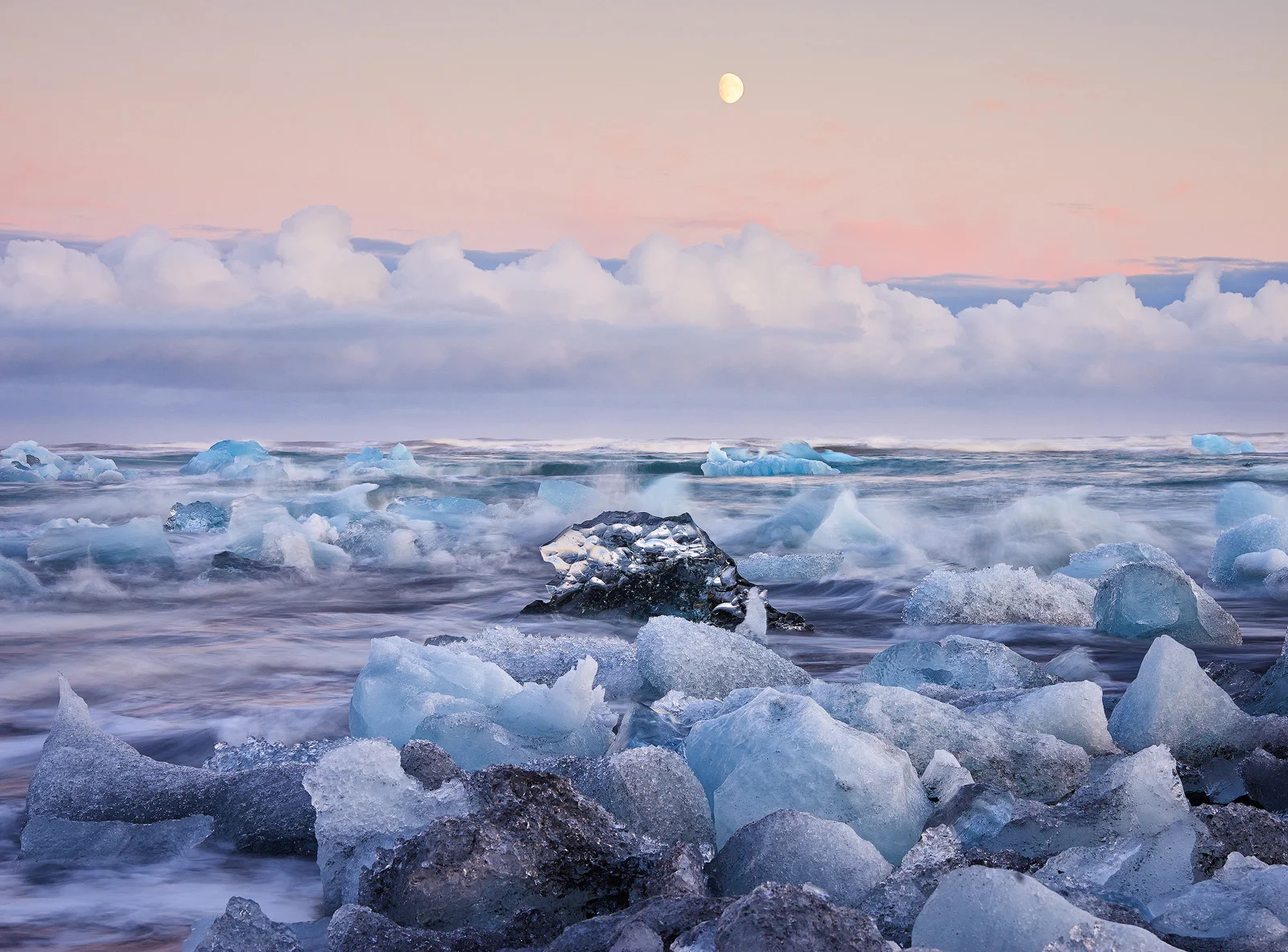 Moonrise over Jökulsárlon, Iceland