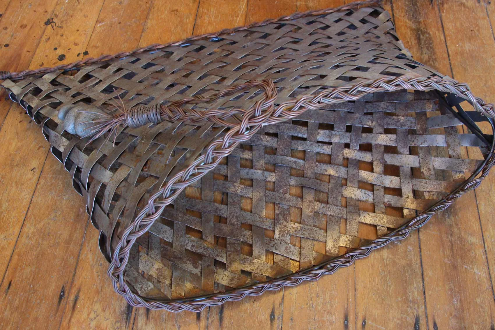 Kete, Jason Dench
