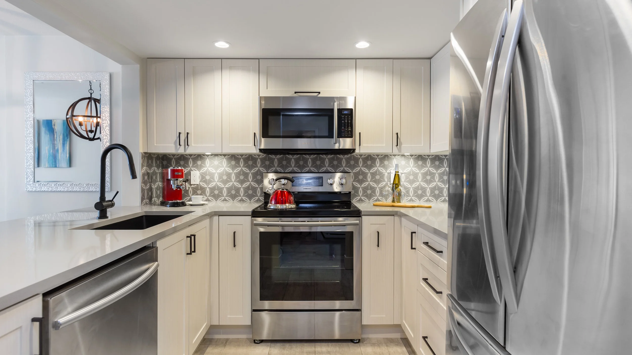 101-525 Agnes Street, New Westminster, BC 1 BED | 1 BATH | 714 SQ/FT JUST SOLD!!! This beautifully renovated unit got snatched up quick. Only 3 days on the market! There was a ton of interest for this place. Why? A private garden patio. New stainless steel appliances. Custom built walk in closet. New flooring. Custom built kitchen. AND a custom built-in spice rack! Still can't get over how cool that is! Congrats to my sellers on the sale as you guys move onto the next chapter in your lives.