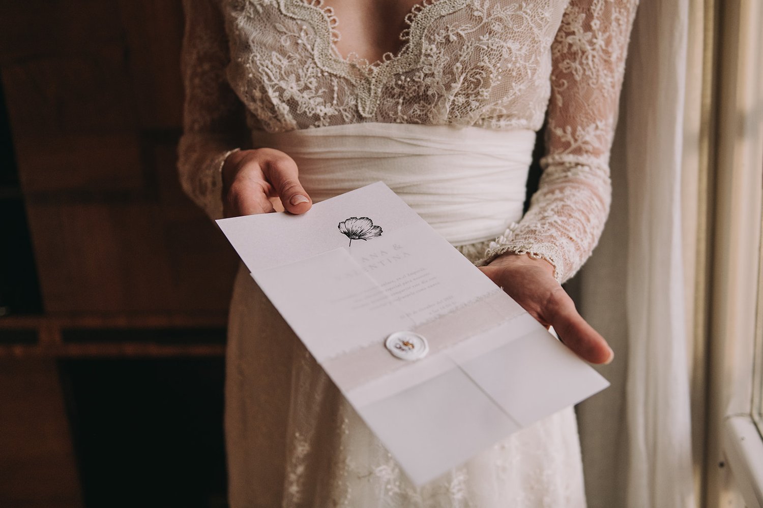 Invitaciones de boda inspiradas en la naturaleza — Samikay - Fina Papelería ecológica Invitaciones de boda inspiradas en la naturaleza — Samikay - Fina Papelería ecológica