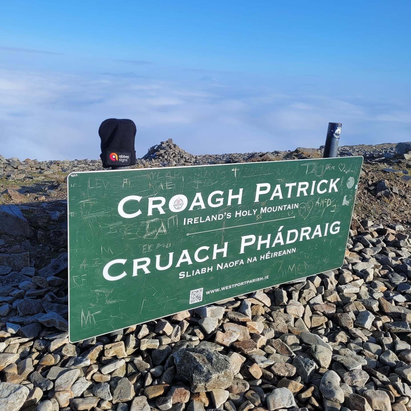 You never know where you&rsquo;d find us.. ⛰️🏝️ 
#Abbeysigns #signage #graphicsdesign #Croaghpatrick