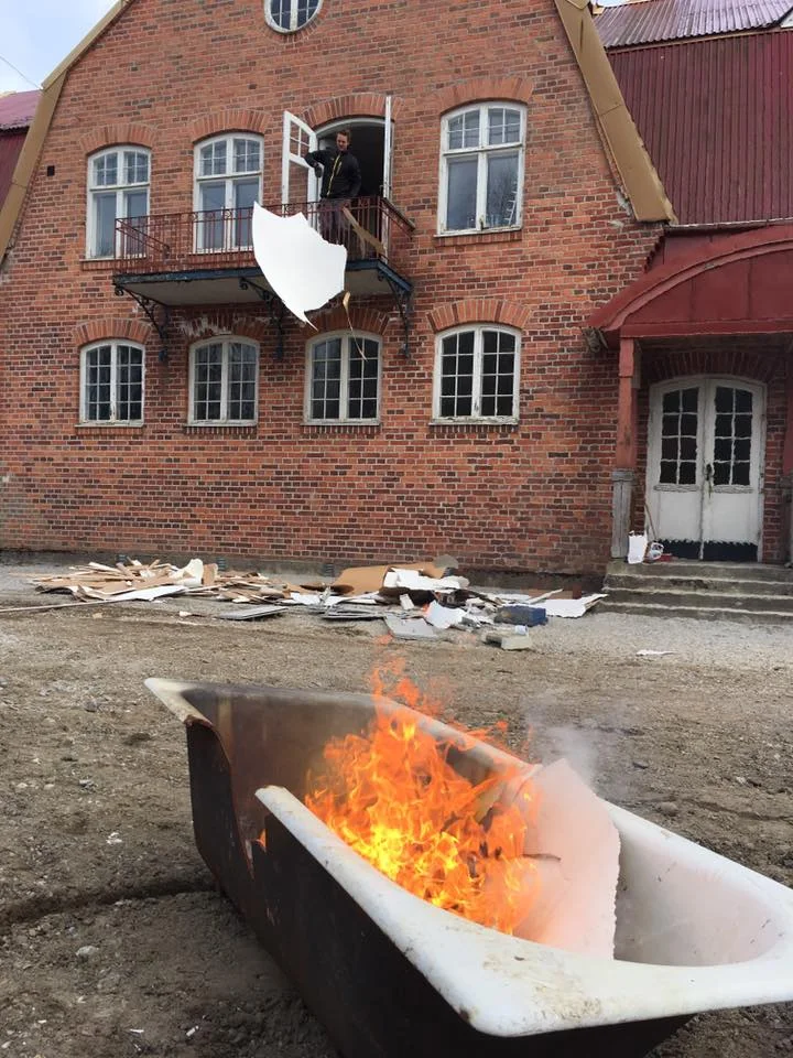 Cleaning work in progress at Helsinglight last year :D 