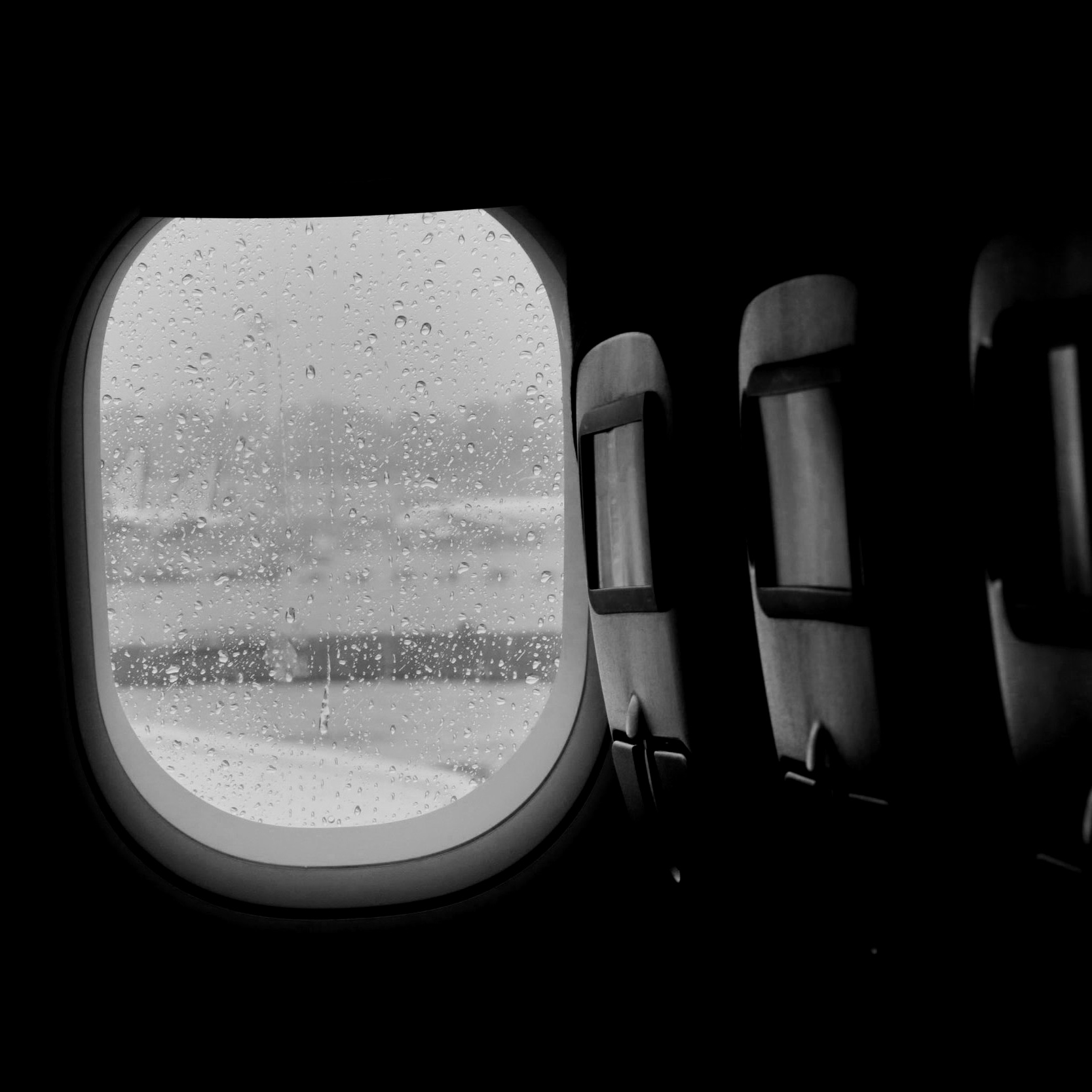 plane-window-fly-to-helsinglight-sweden.jpg