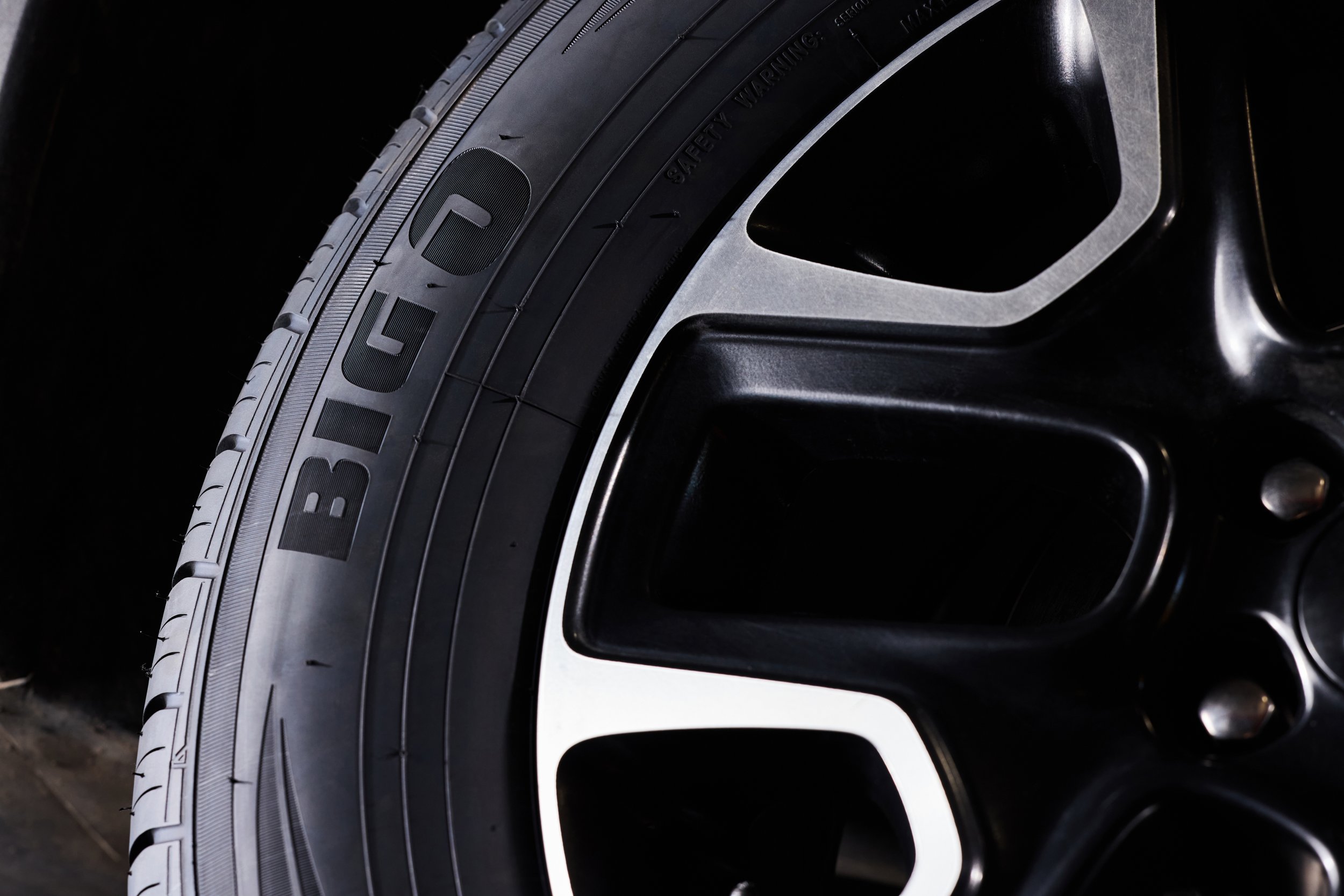 BigO_TireDetails 126_30955.jpeg