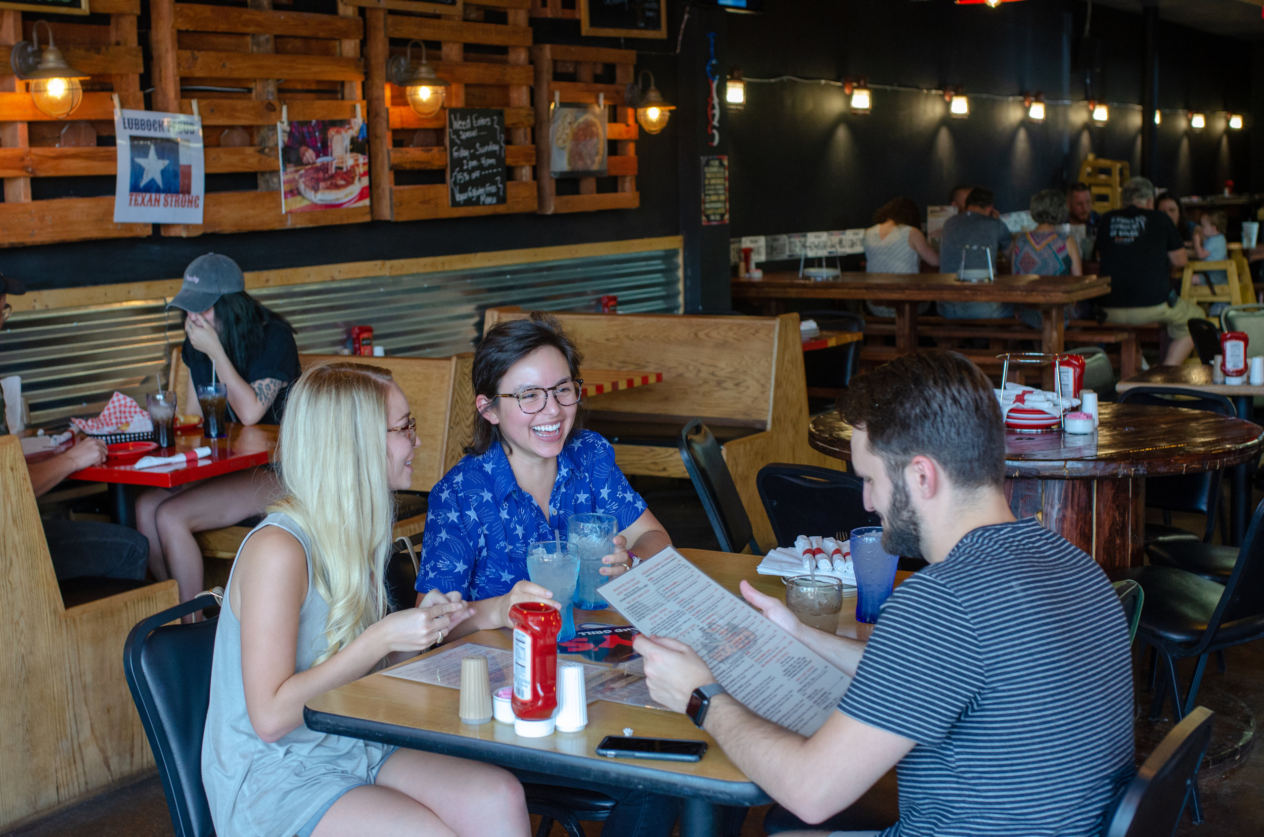Woody's-12.jpg