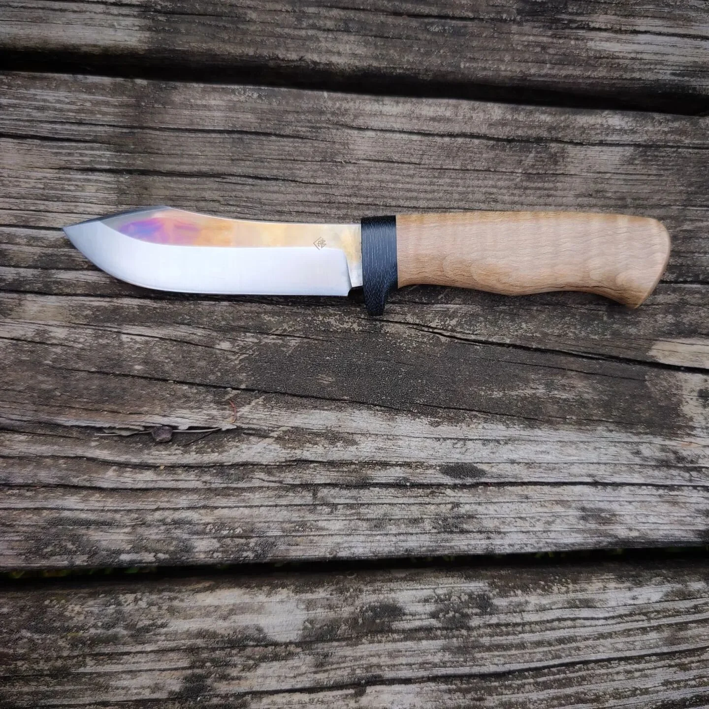 The full picture of the Aeb-L nessmuk style knife for my buddy @murrburr1. I made a sweet knife for him last year out of 1095 high carbon steel for the guiding season. Apparently it's pretty wet in Alaska, and that knife got more corroded than most o