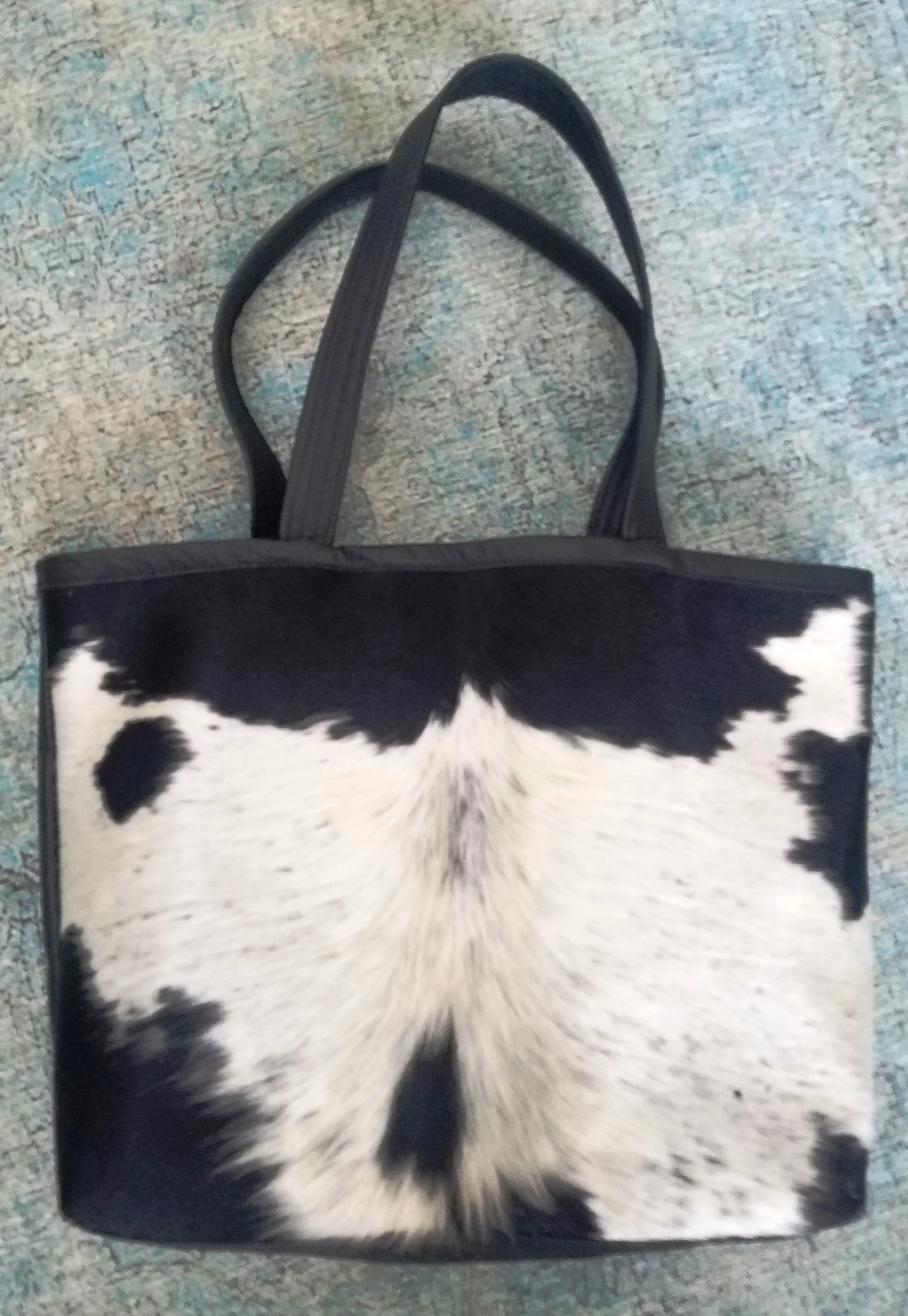 HOH Tote BL WH front.jpg