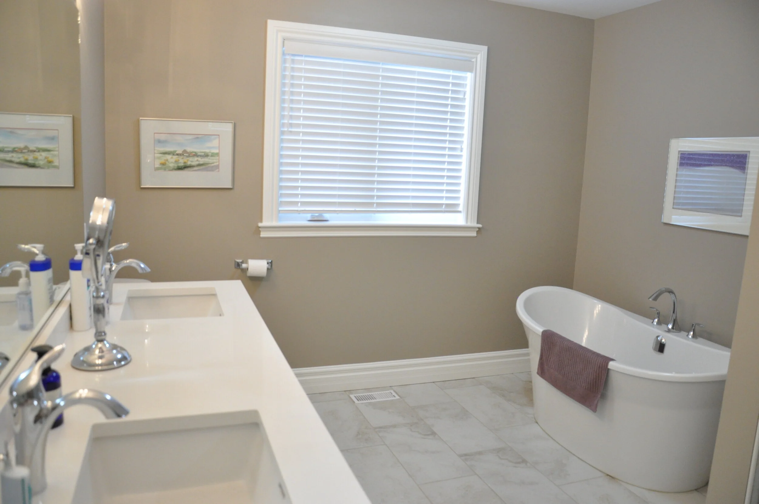 BC - CBDr - 171 - 020..JPG