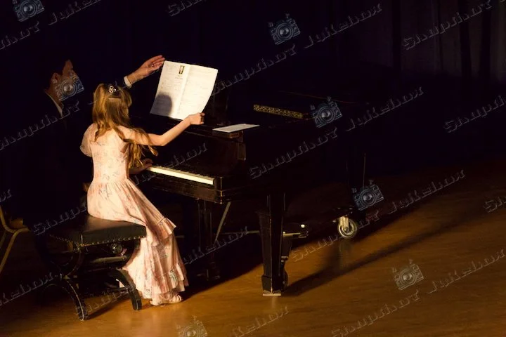 Student 05BR - 10.jpg