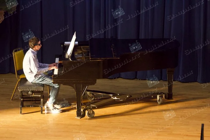 Student 02BL - 16.jpg